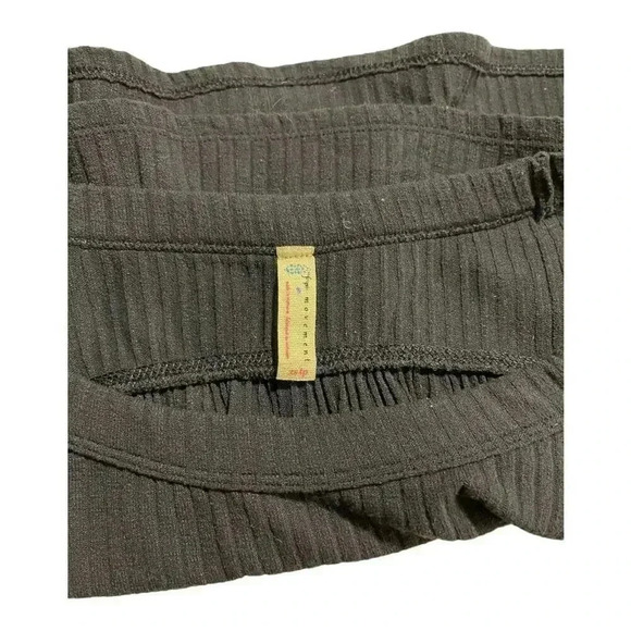 Free People Women's XS Black Movements Can't Handle This Ribbed Cropped Tee - Picture 4 of 4